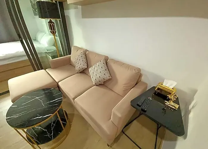 Highly Rated Sukhumvit 5min Bts Onnut Long Hotel 4*